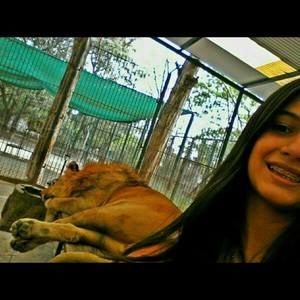 Meet your Posher, María